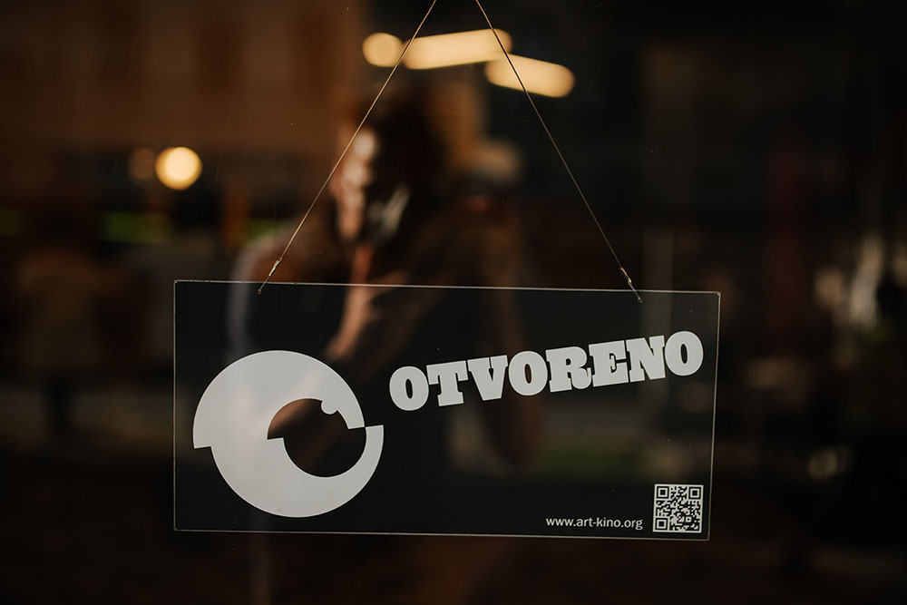Ukinute COVID potvrde